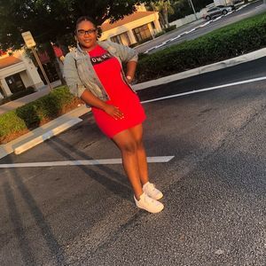 Meet your Posher, Kimona